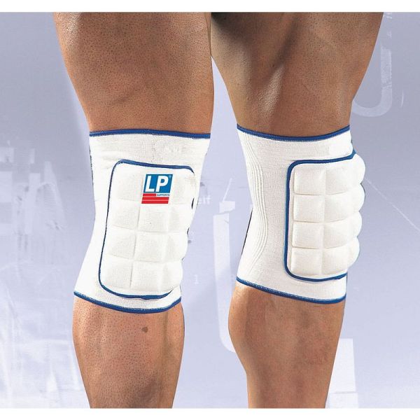 DELUXE PADDED KNEE GUARD